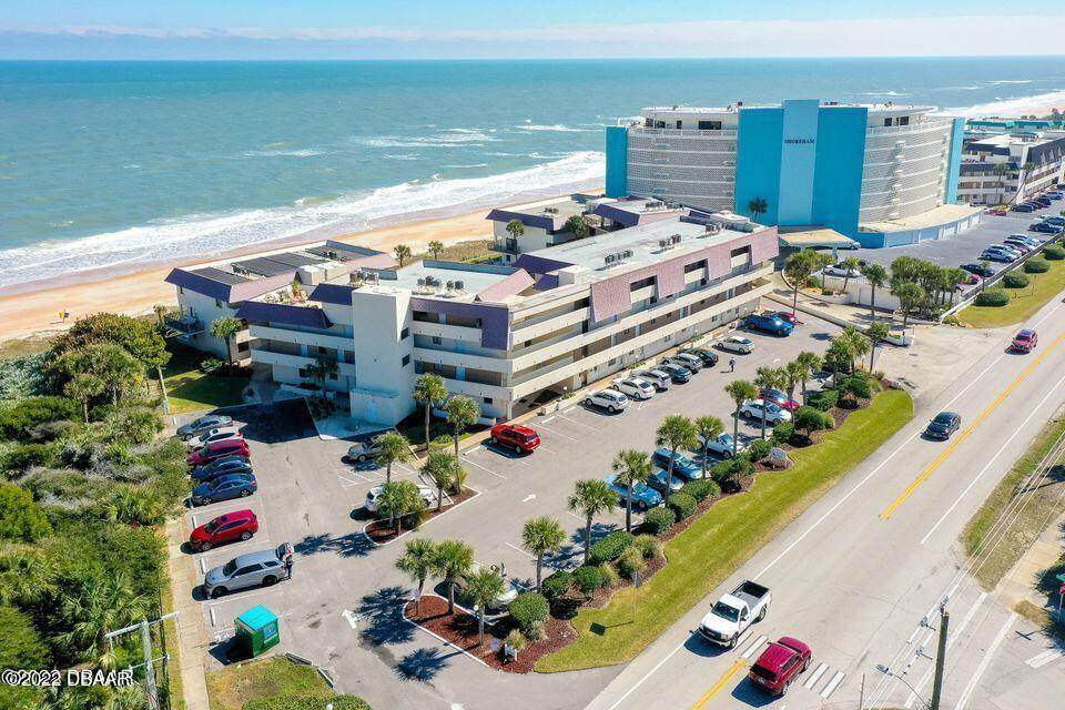 935 Ocean Shore Boulevard - Photo 1