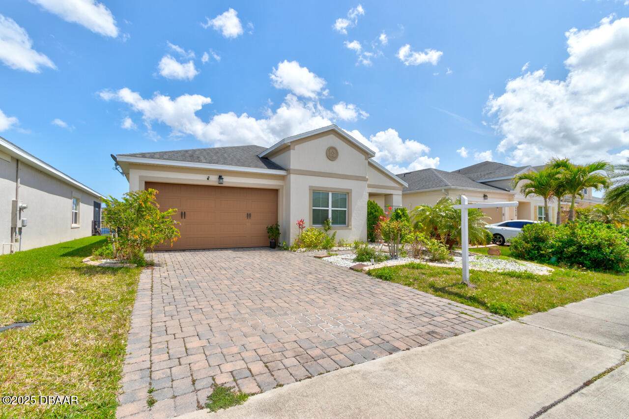 5427 Estero Loop - Photo 1