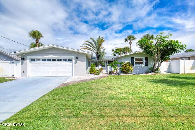 138 Coral Circle - Photo 1