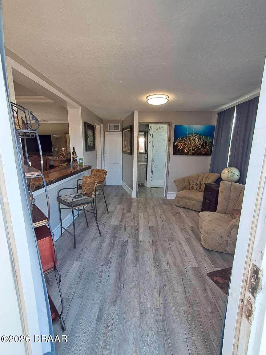 https://bt-photos.global.ssl.fastly.net/daytonabeach/orig_boomver_1_1224282-2.jpg