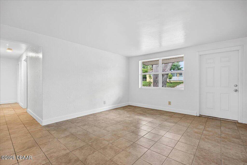 https://bt-photos.global.ssl.fastly.net/daytonabeach/orig_boomver_1_1227385-2.jpg