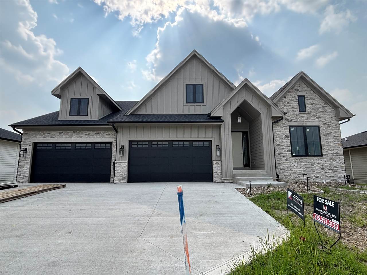 4116 181st Street - Photo 1