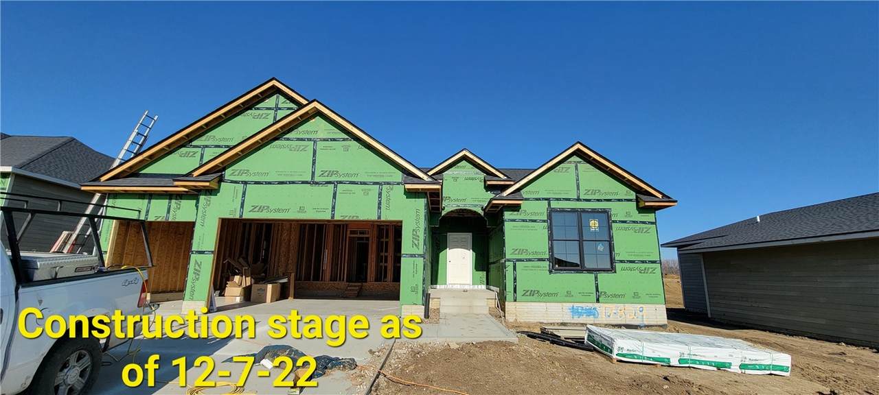 17829 Valleyview Drive - Photo 1
