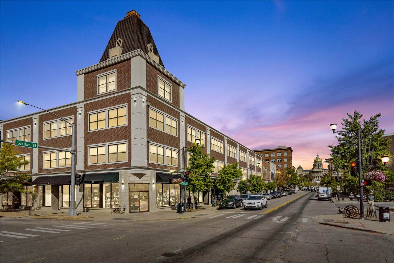 400 Locust Street - Photo 1