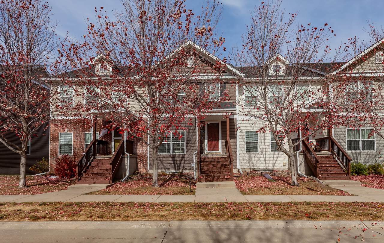 141 Booth Avenue - Photo 1