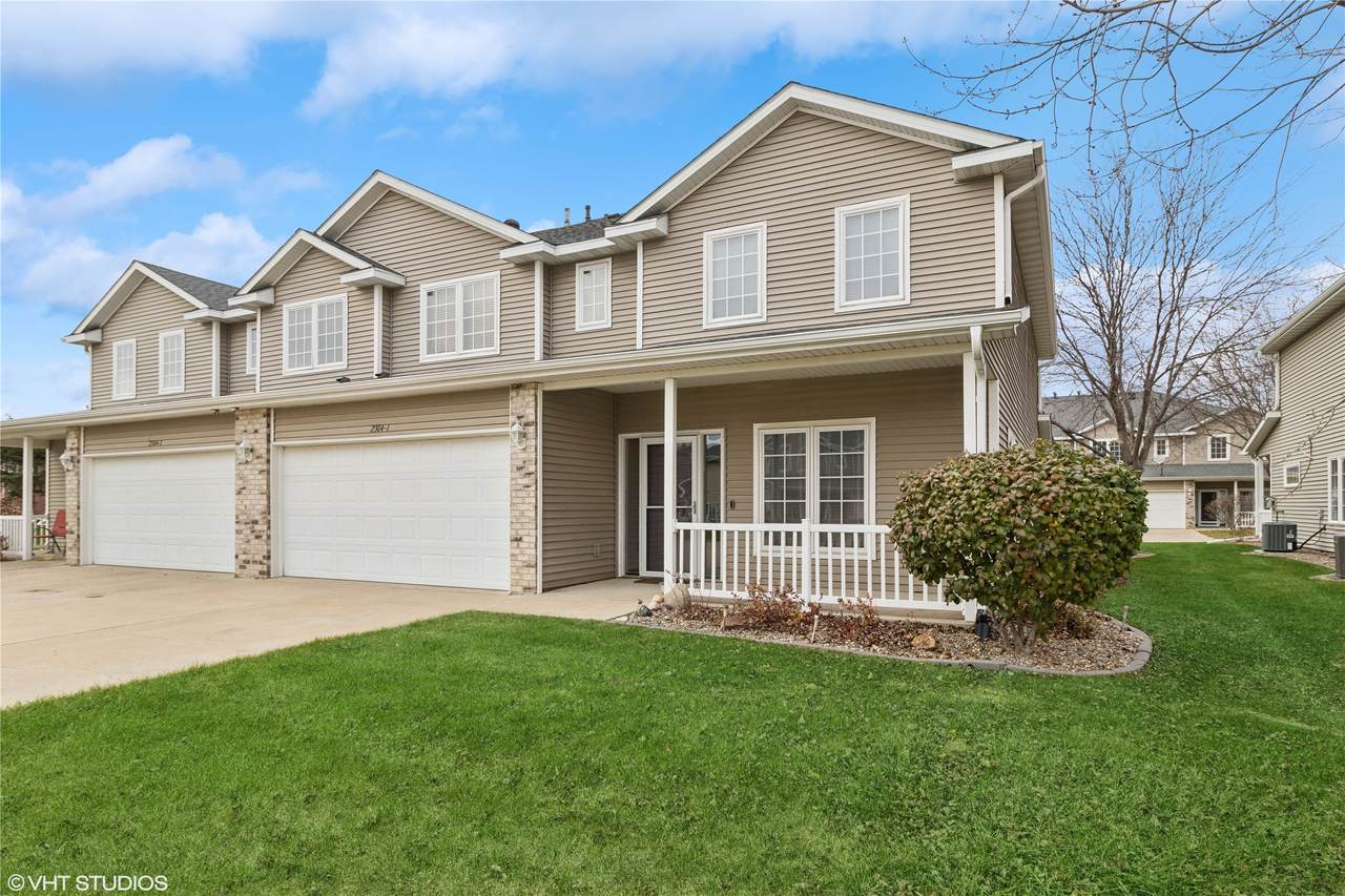 2304 Ashton Lane - Photo 1