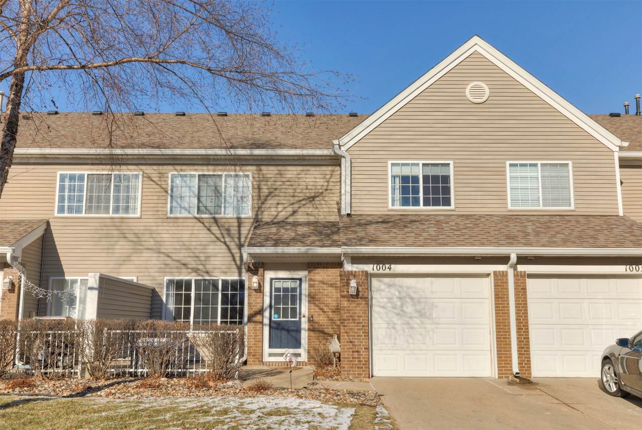 6855 Woodland Avenue - Photo 1