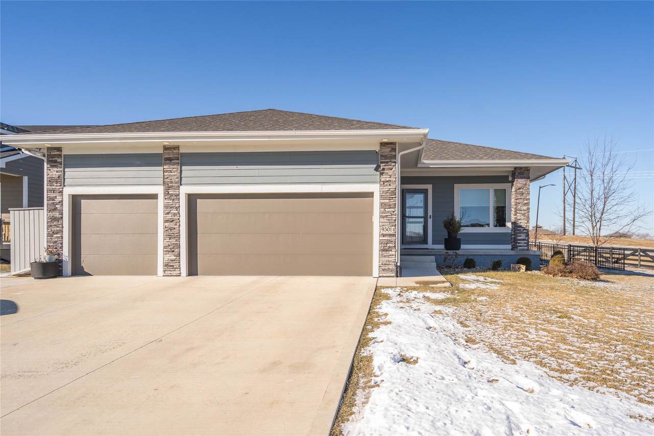 9301 Bellflower Lane - Photo 1