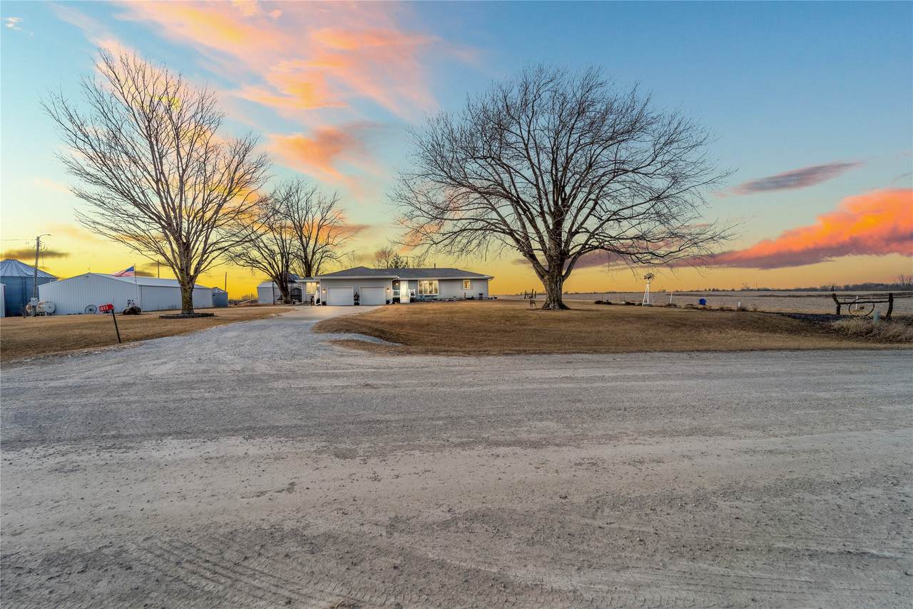 1893 185th Place - Photo 1