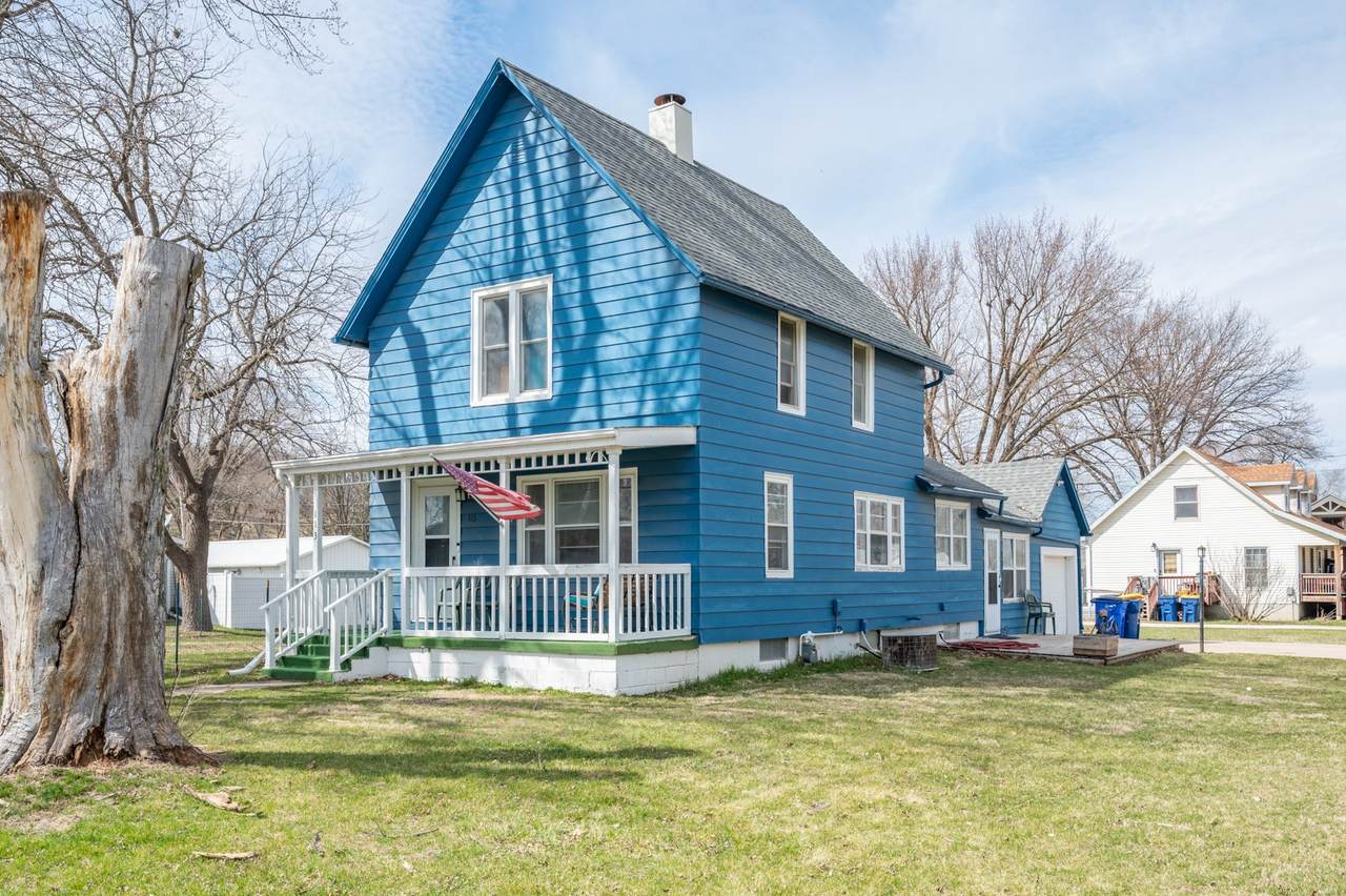 113 Main Street - Photo 1