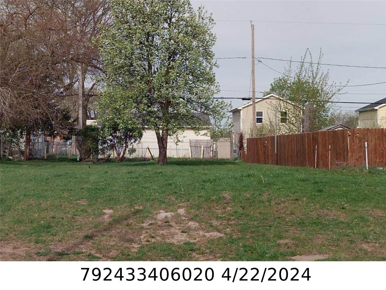 1422 22nd Street - Photo 1