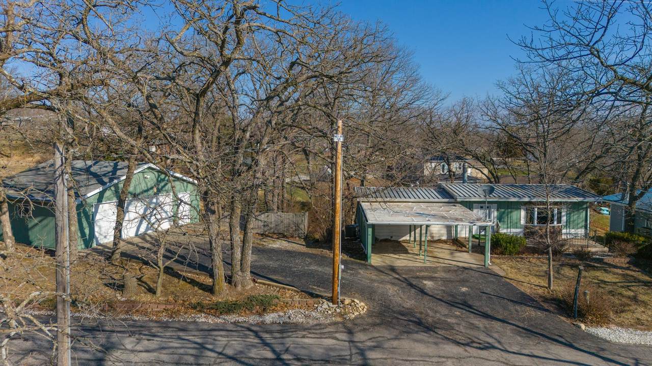 https://bt-photos.global.ssl.fastly.net/desmoines/1280_boomver_1_714376-2.jpg