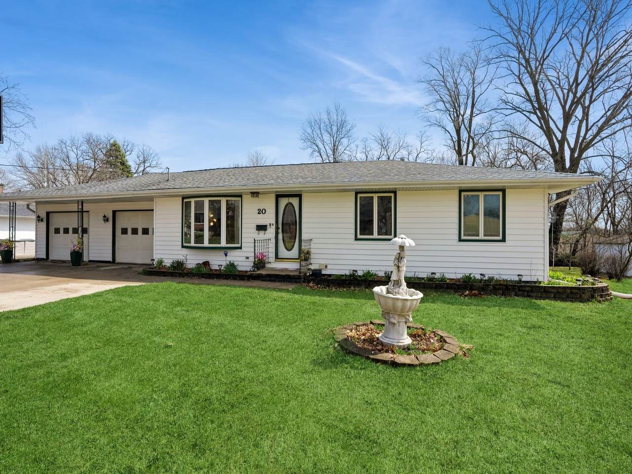 20 Goodrich Street - Photo 1