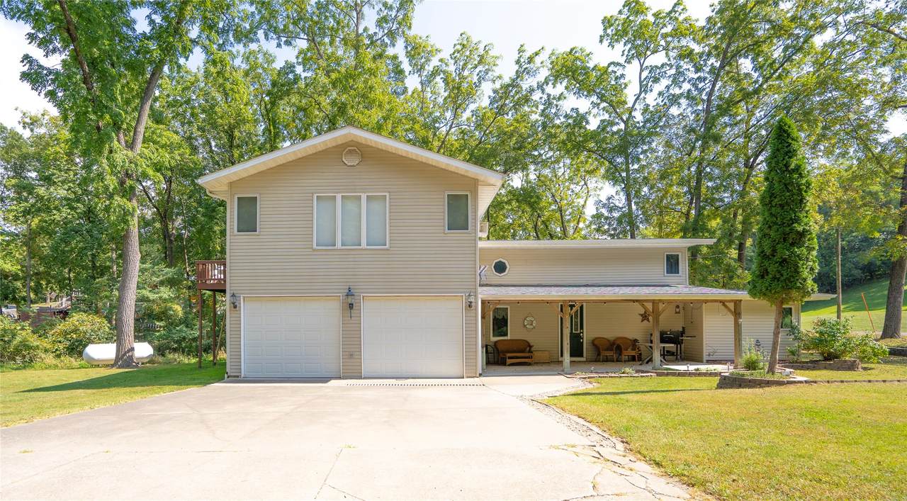 2057 Larrys Drive - Photo 1