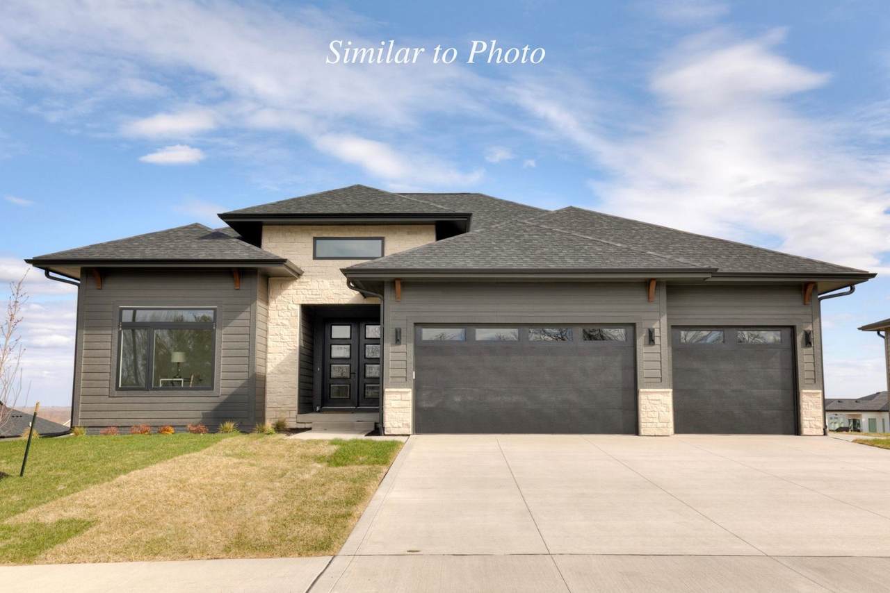 980 65th Street - Photo 1