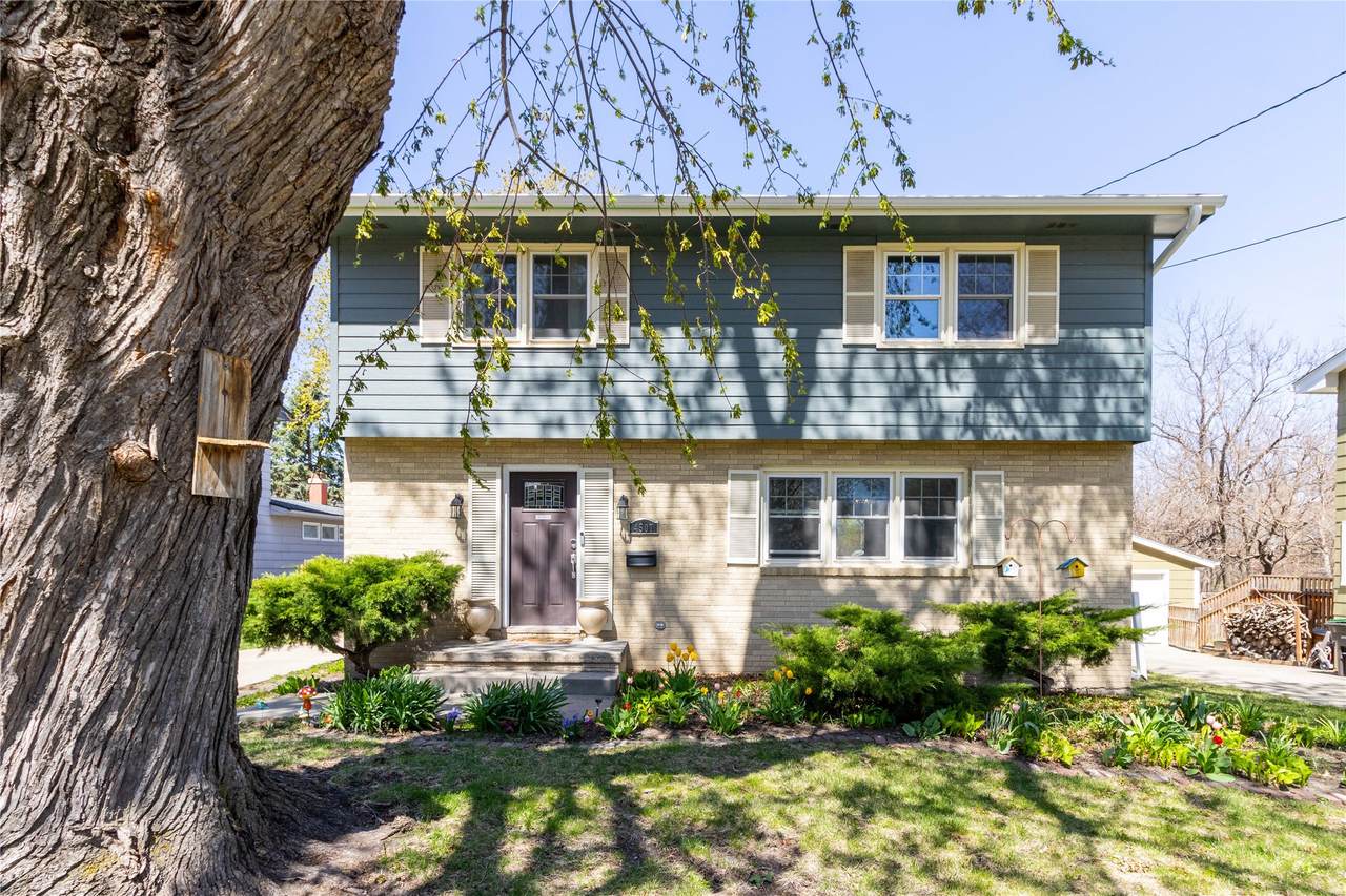 4507 Amick Avenue - Photo 1