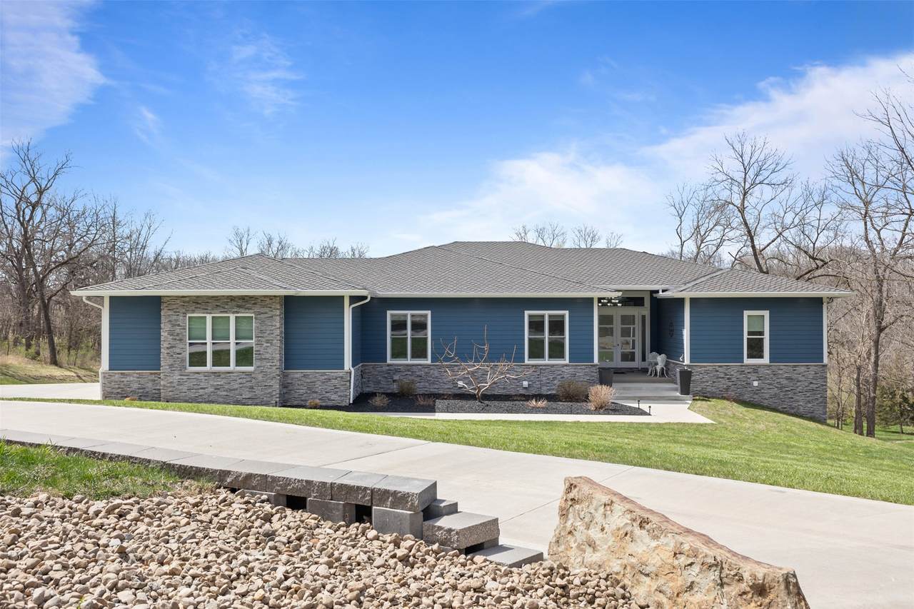 35837 Red Pine Court - Photo 1