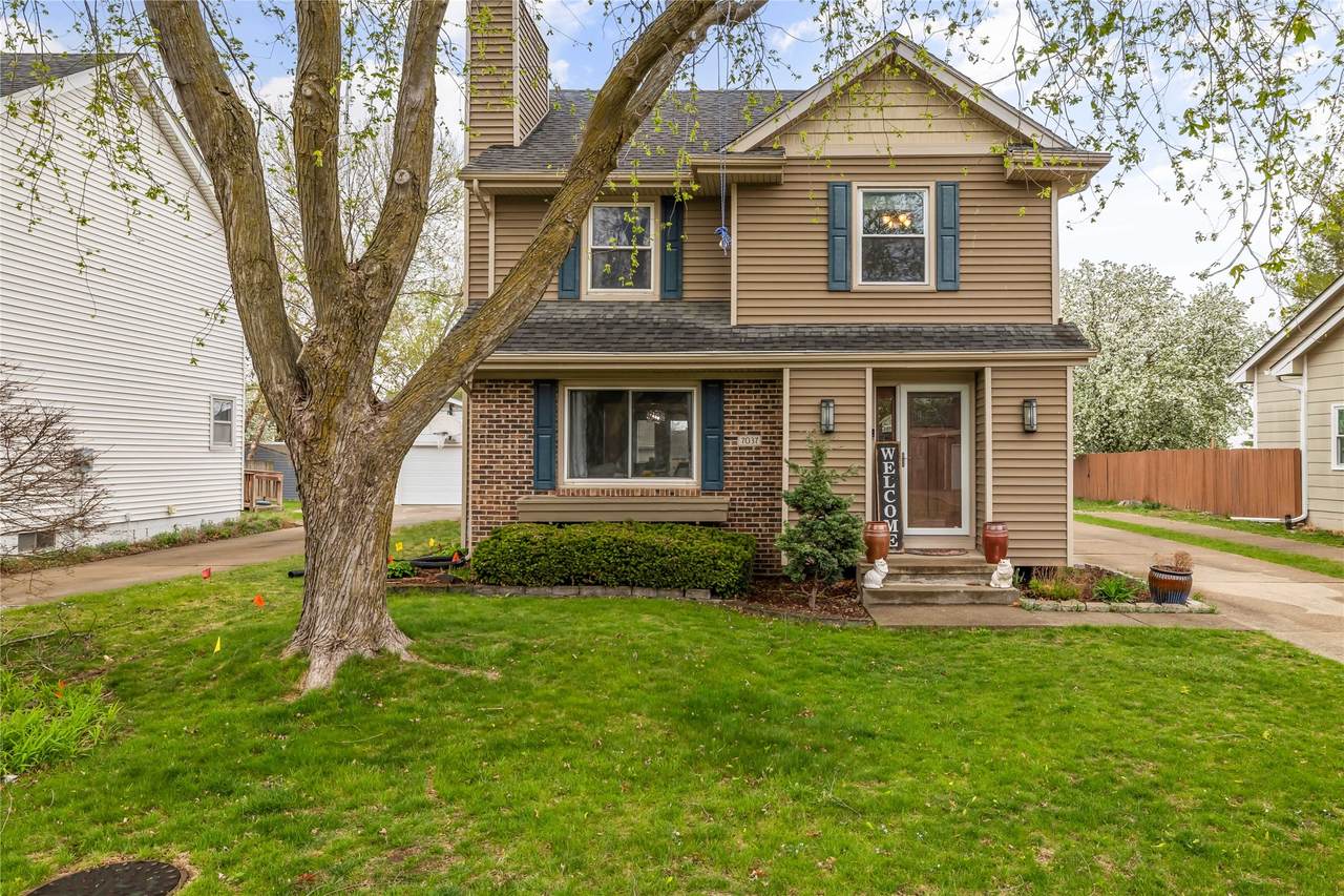 7037 Hickory Lane - Photo 1