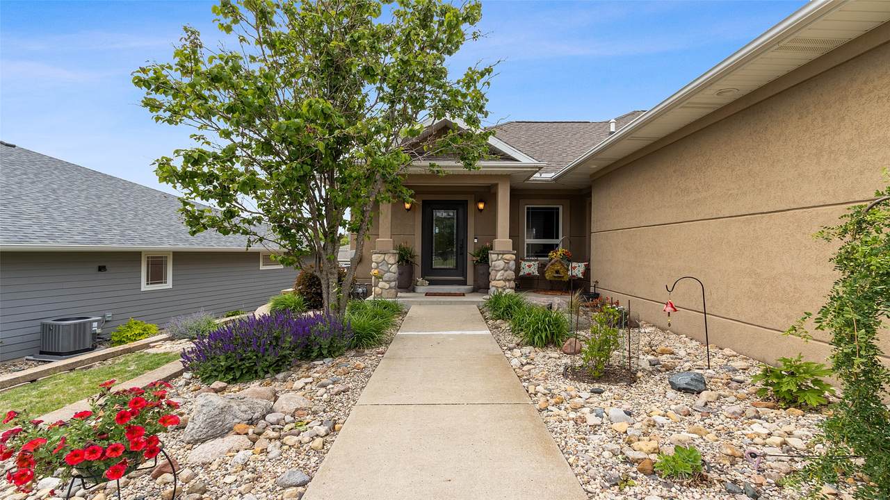 510 Lexington Drive - Photo 1
