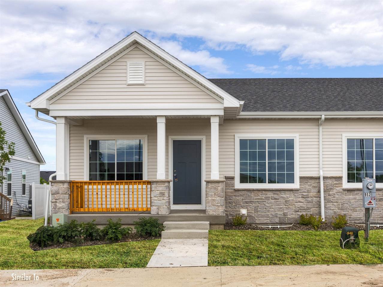 9764 Regatta Lane - Photo 1