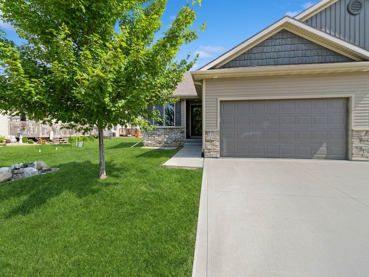 1102 15th Lane - Photo 1