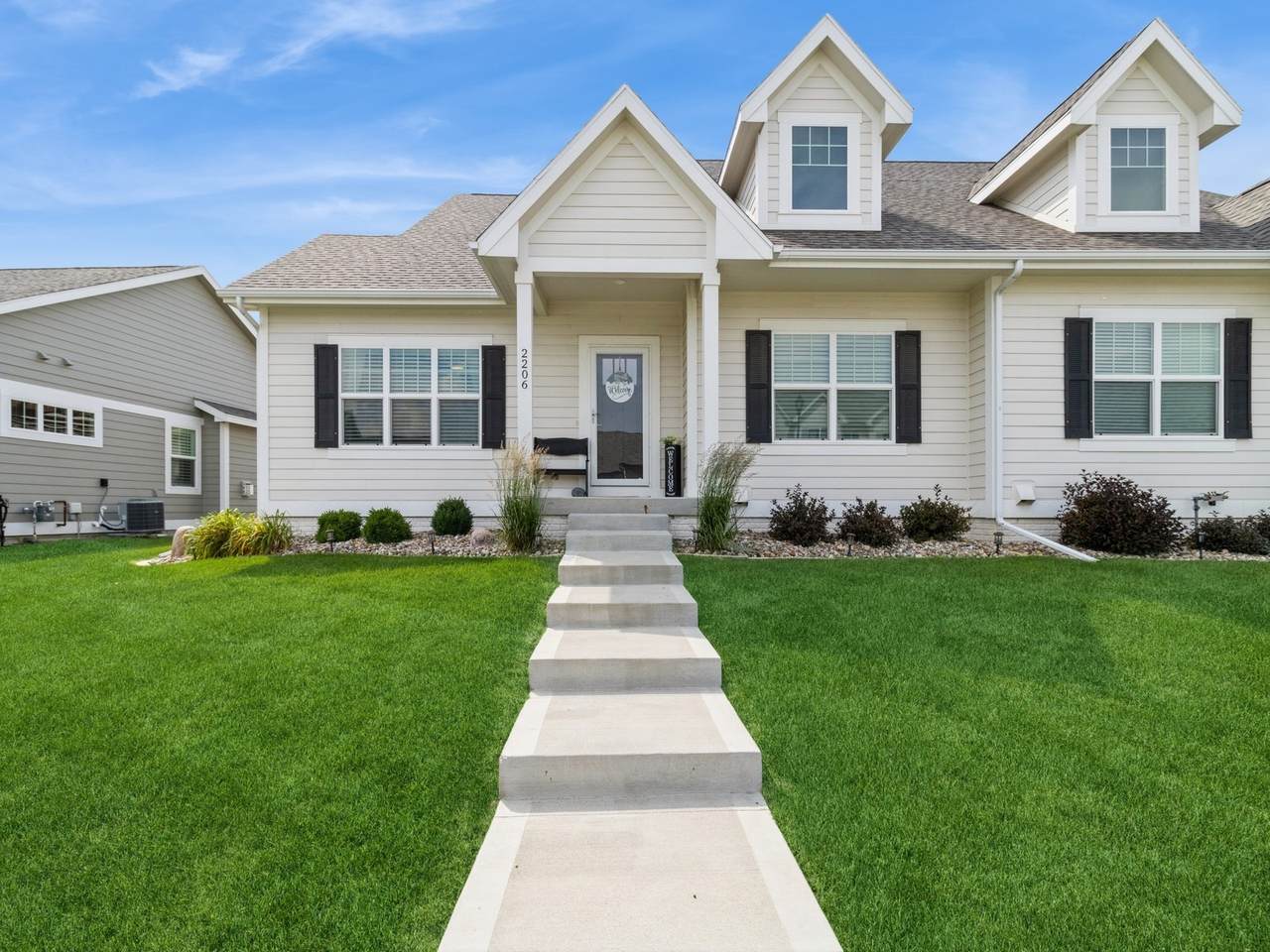 2206 Westwood Street - Photo 1