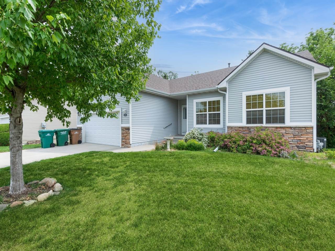 2227 4th Avenue - Photo 1