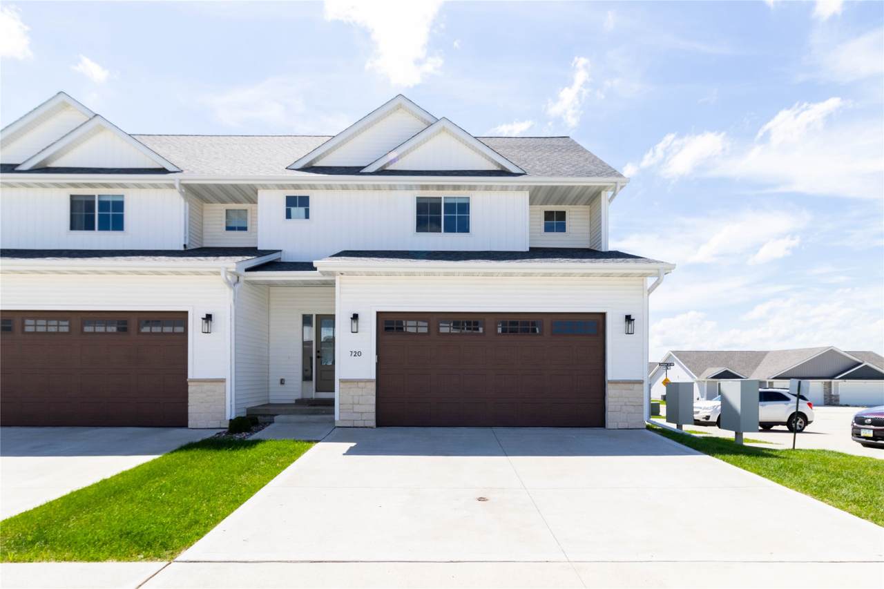 720 Spruce Street - Photo 1