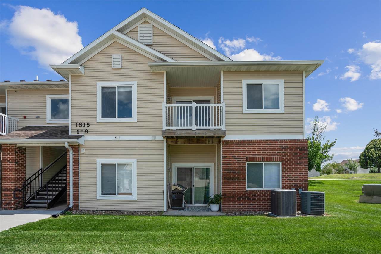 1815 White Birch Circle - Photo 1
