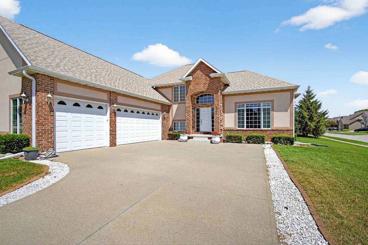 9425 Woodland Drive - Photo 1