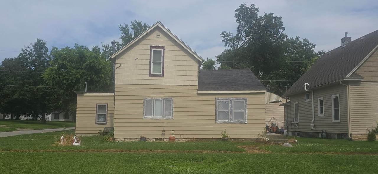 1924 4th Street - Photo 1