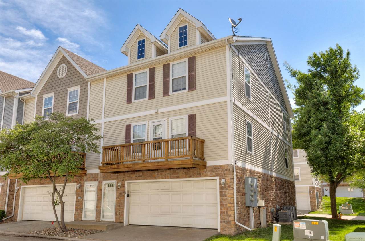 1115 Fieldstone Lane - Photo 1
