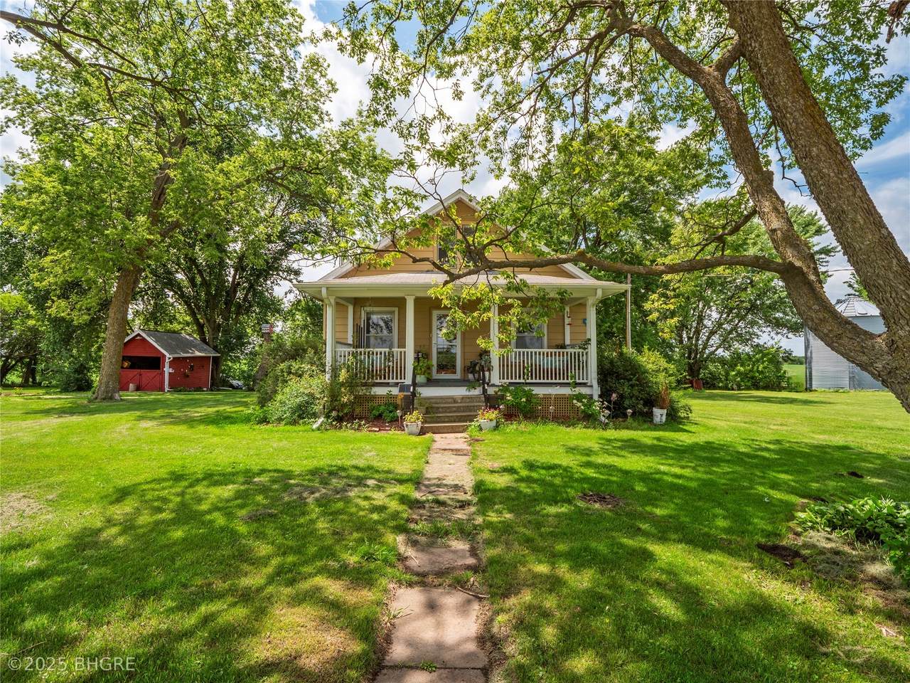 2385 Holliwell Bridge Road - Photo 1
