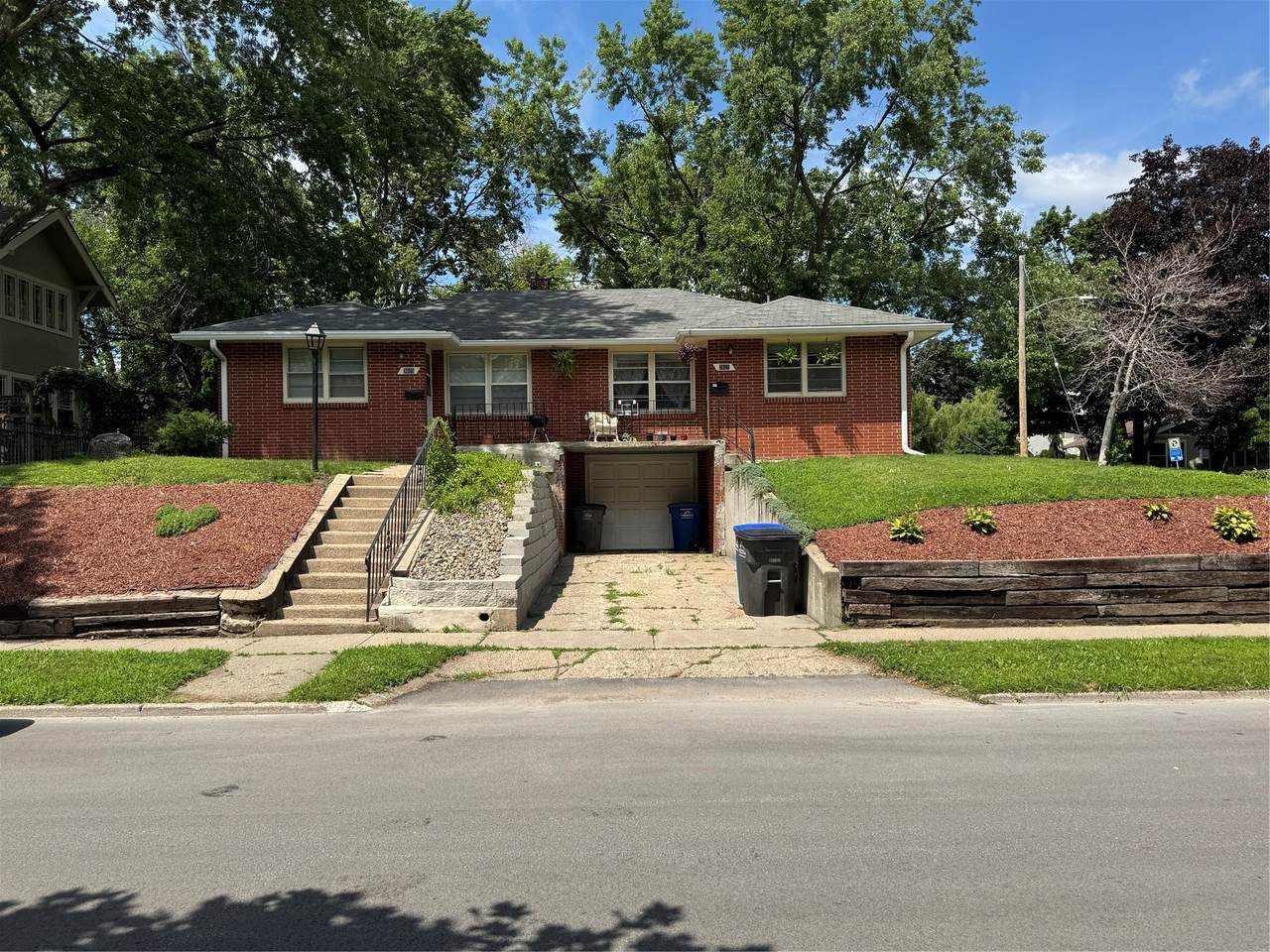3601 & 3605 Kingman Boulevard - Photo 1