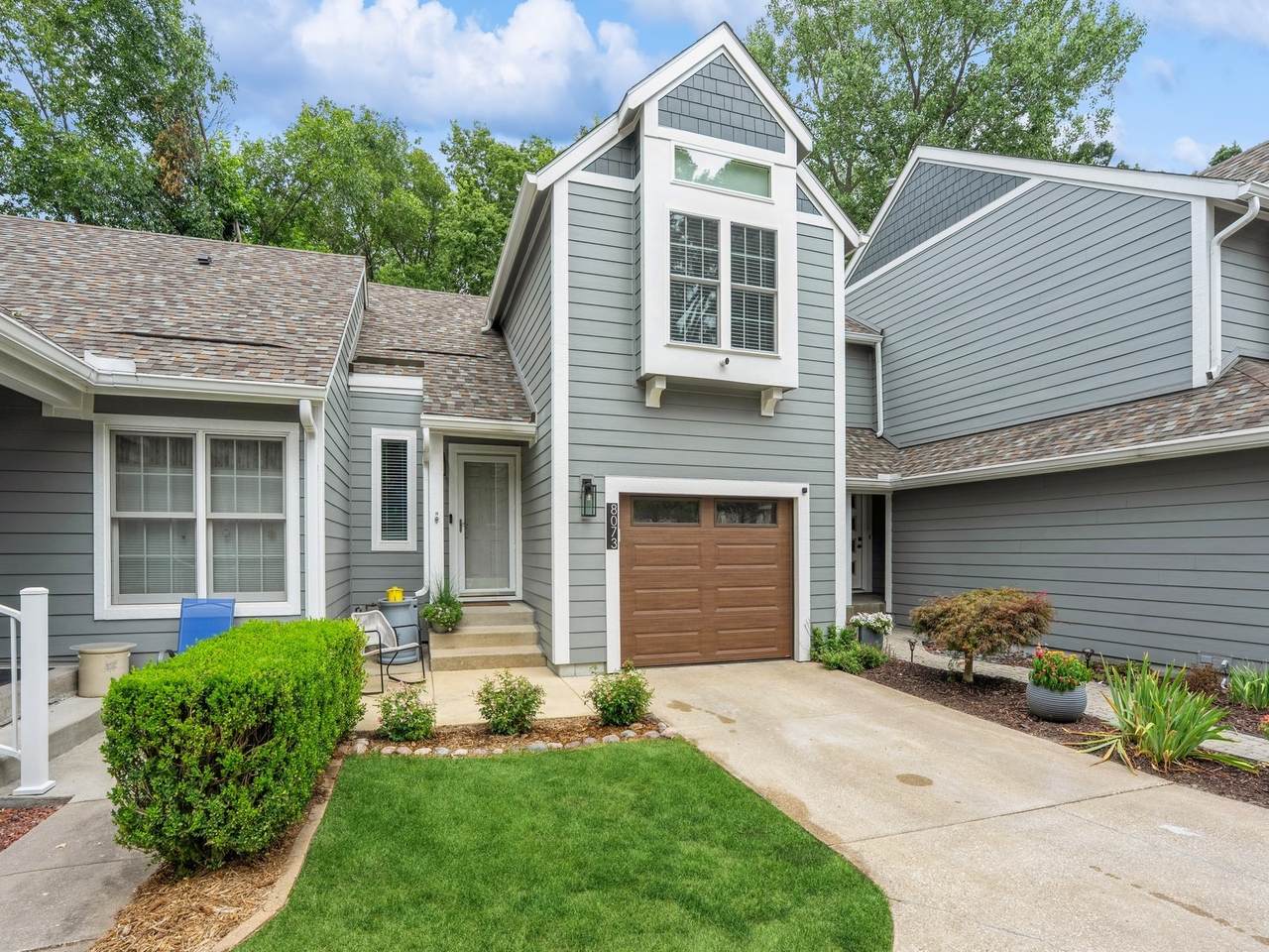 8073 Cobblestone Road - Photo 1