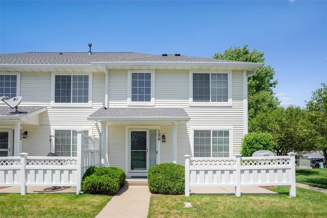 596 Williams Court - Photo 1