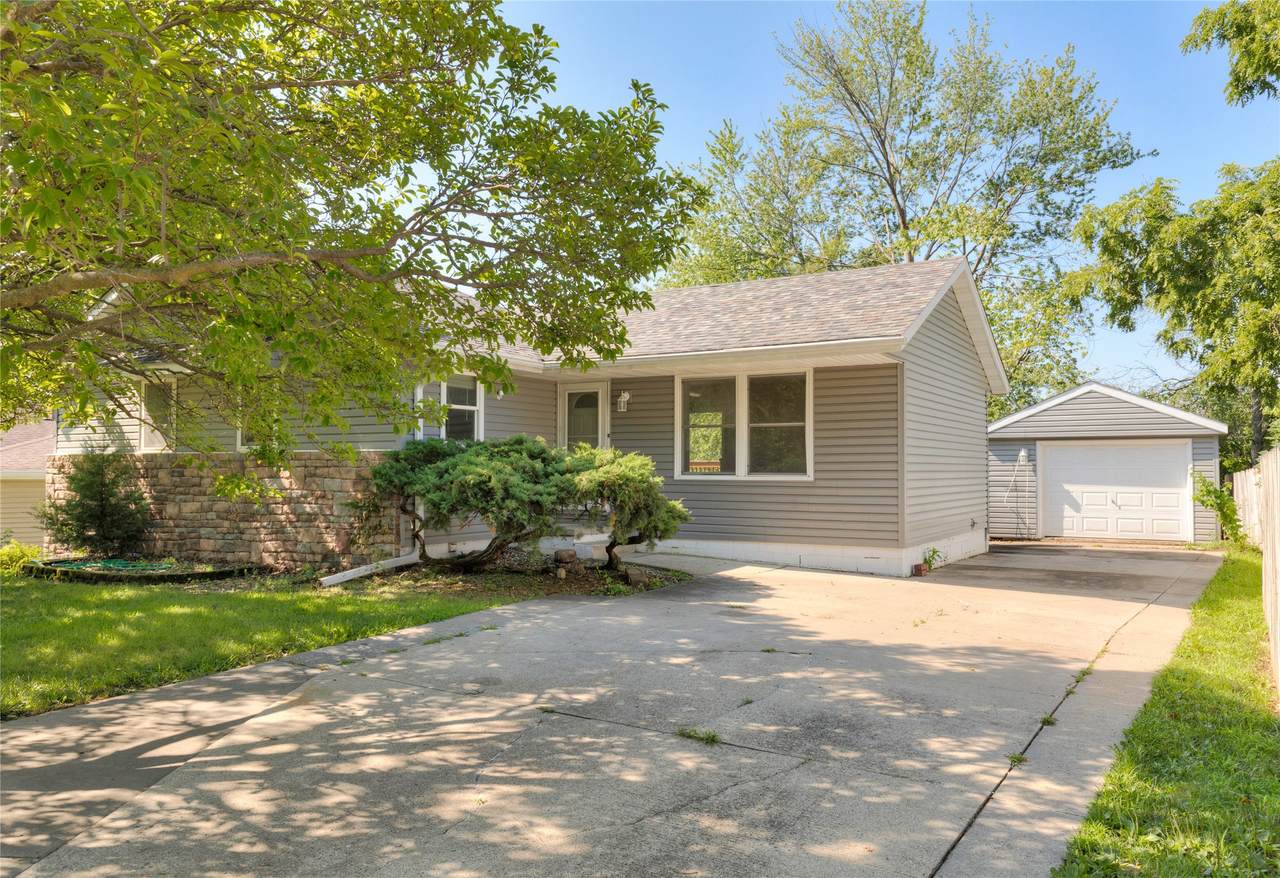 209 Philip Street - Photo 1