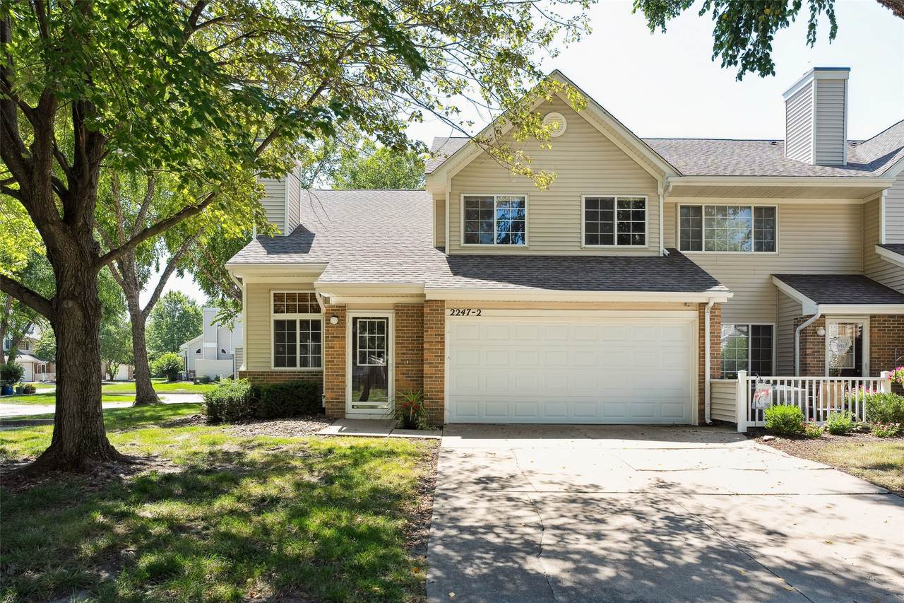 2247 Grand Avenue - Photo 1