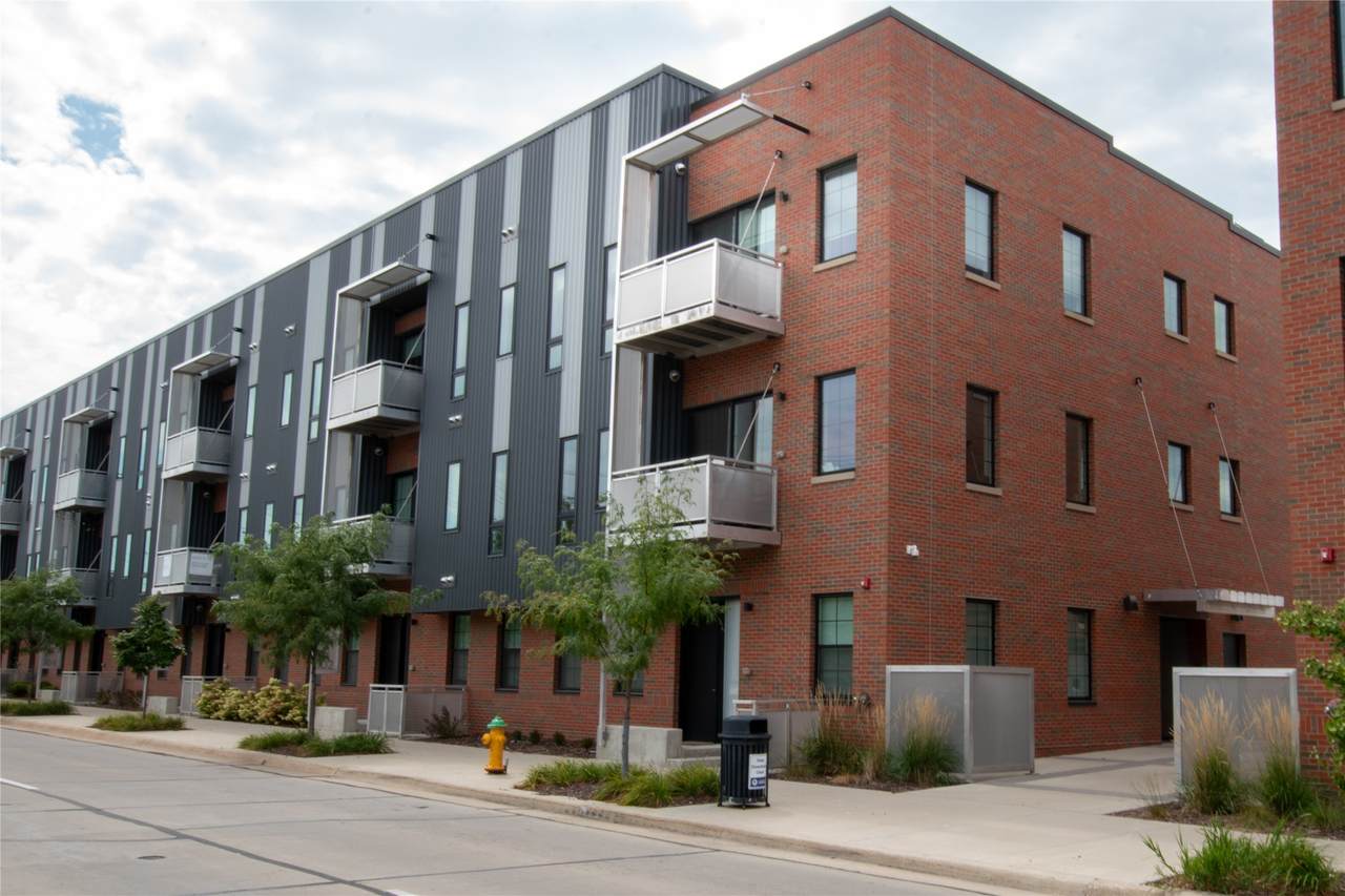 450 7th Street - Photo 1