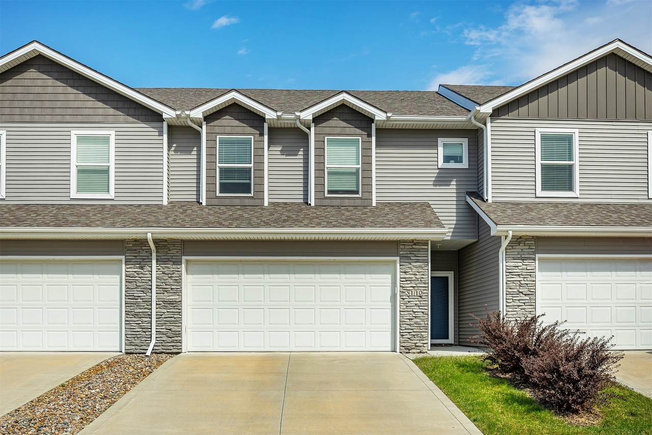 3110 2nd Lane - Photo 1