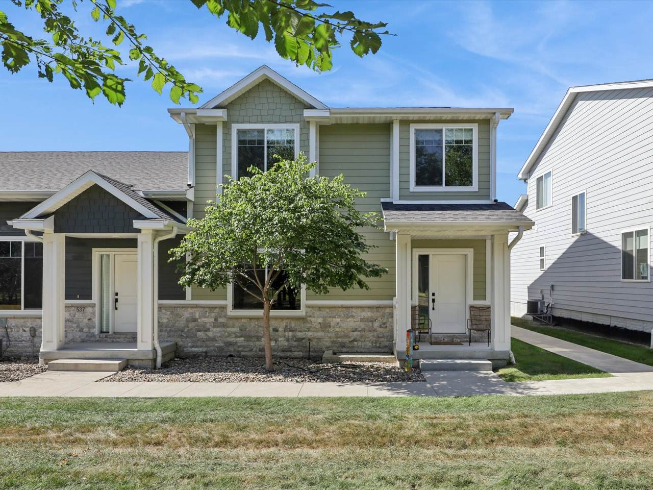 533 Spring Crest Lane - Photo 1