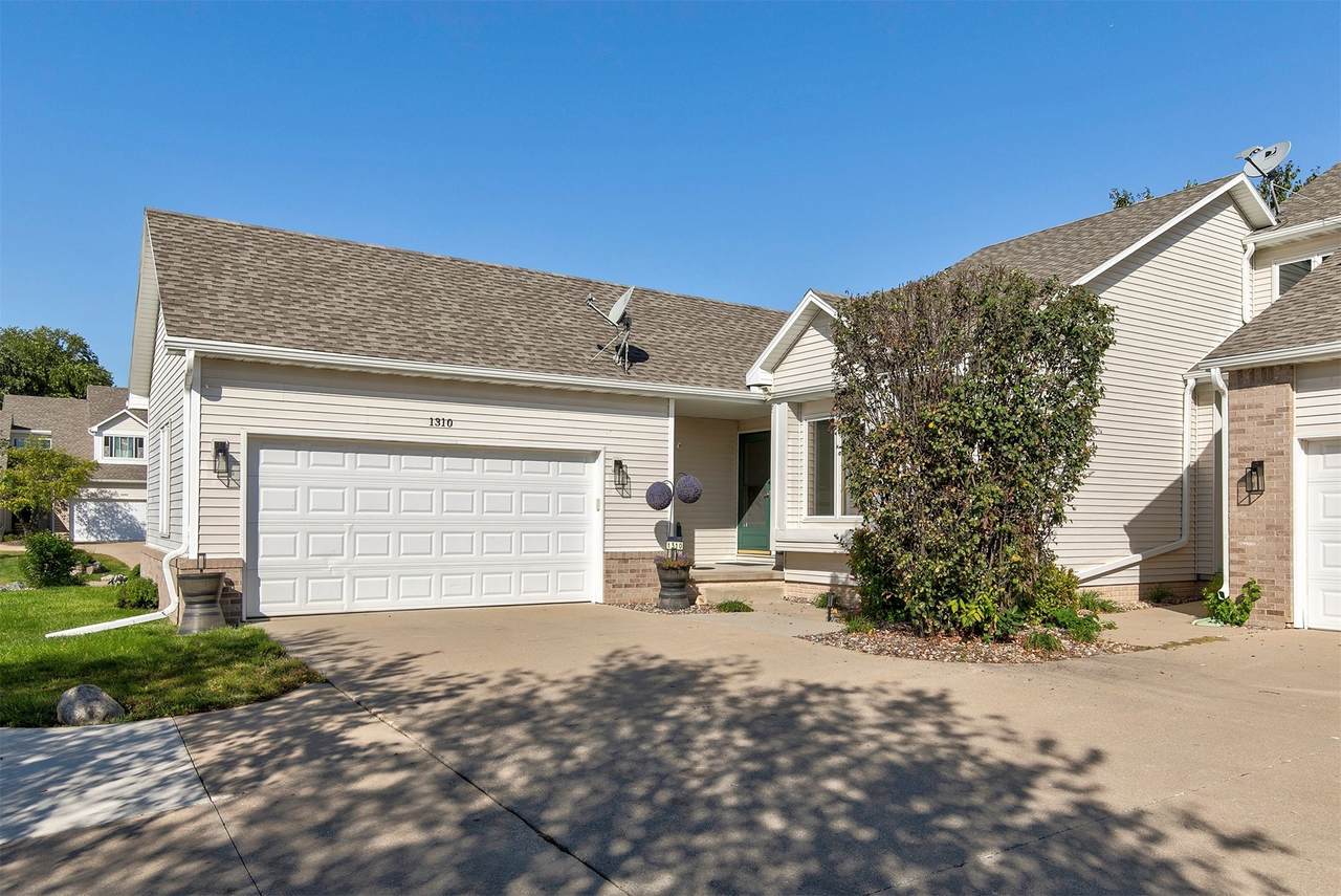 2811 22nd Street - Photo 1