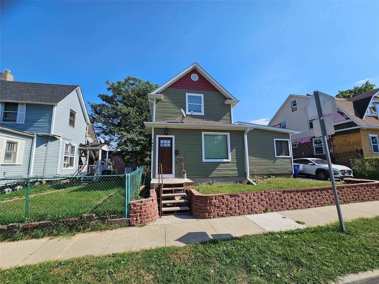 1427 7th Street - Photo 1