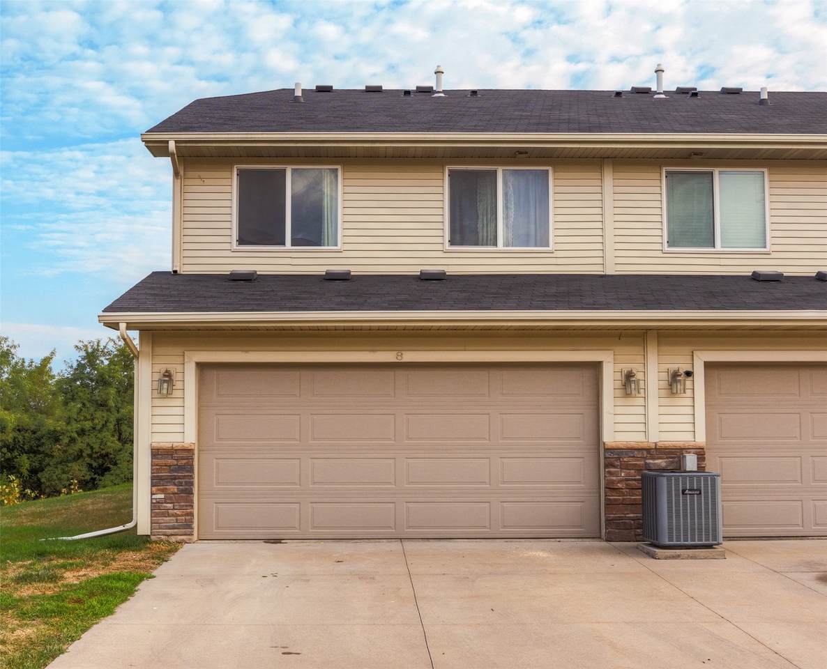 1401 6th Street - Photo 1