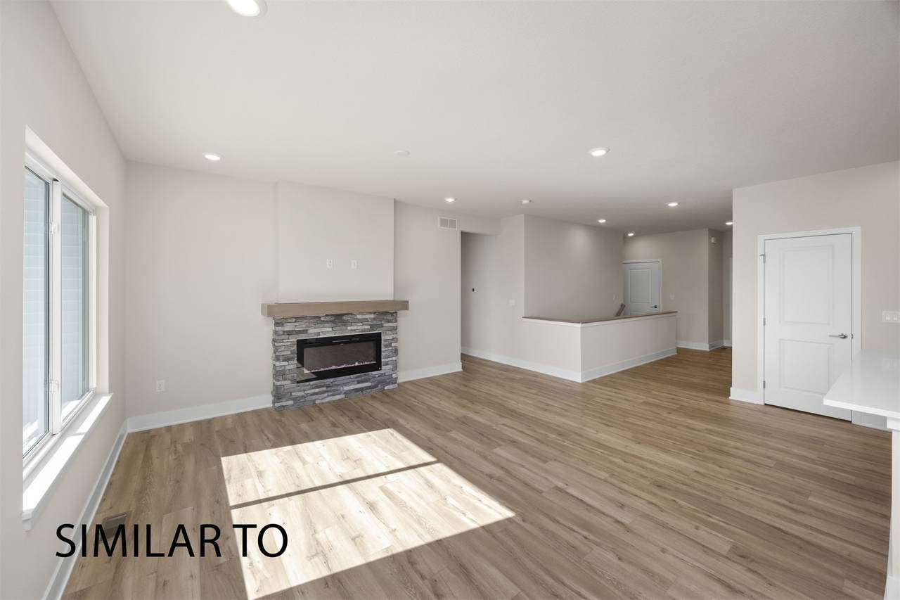 16728 Walnut Meadows Circle - Photo 1