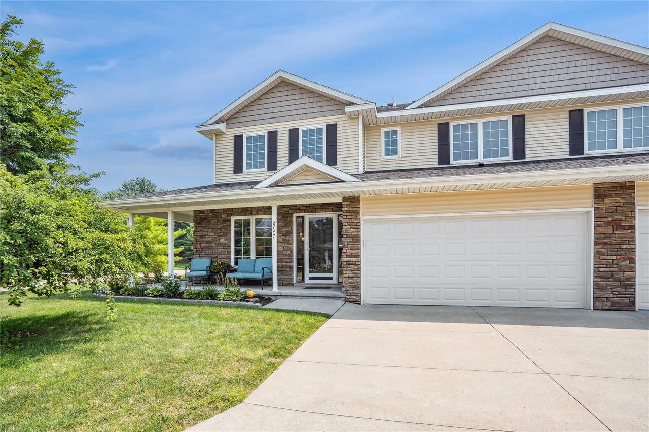 2747 154th Court - Photo 1