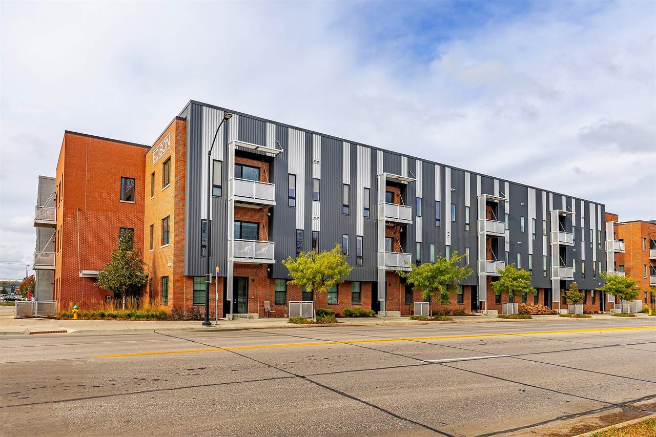 450 7th Street - Photo 1