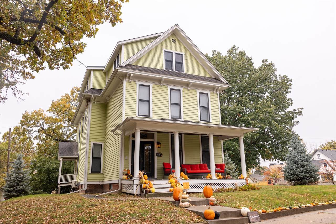 754 19th Street - Photo 1