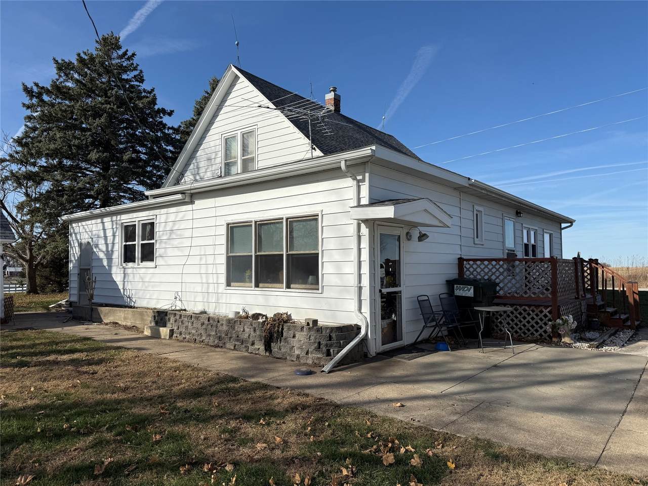 2512 Peru Road - Photo 1