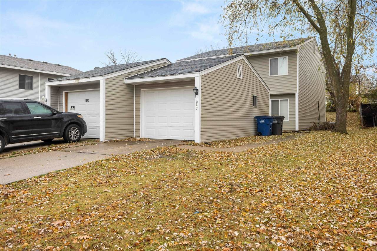 1943 Bell Avenue - Photo 1